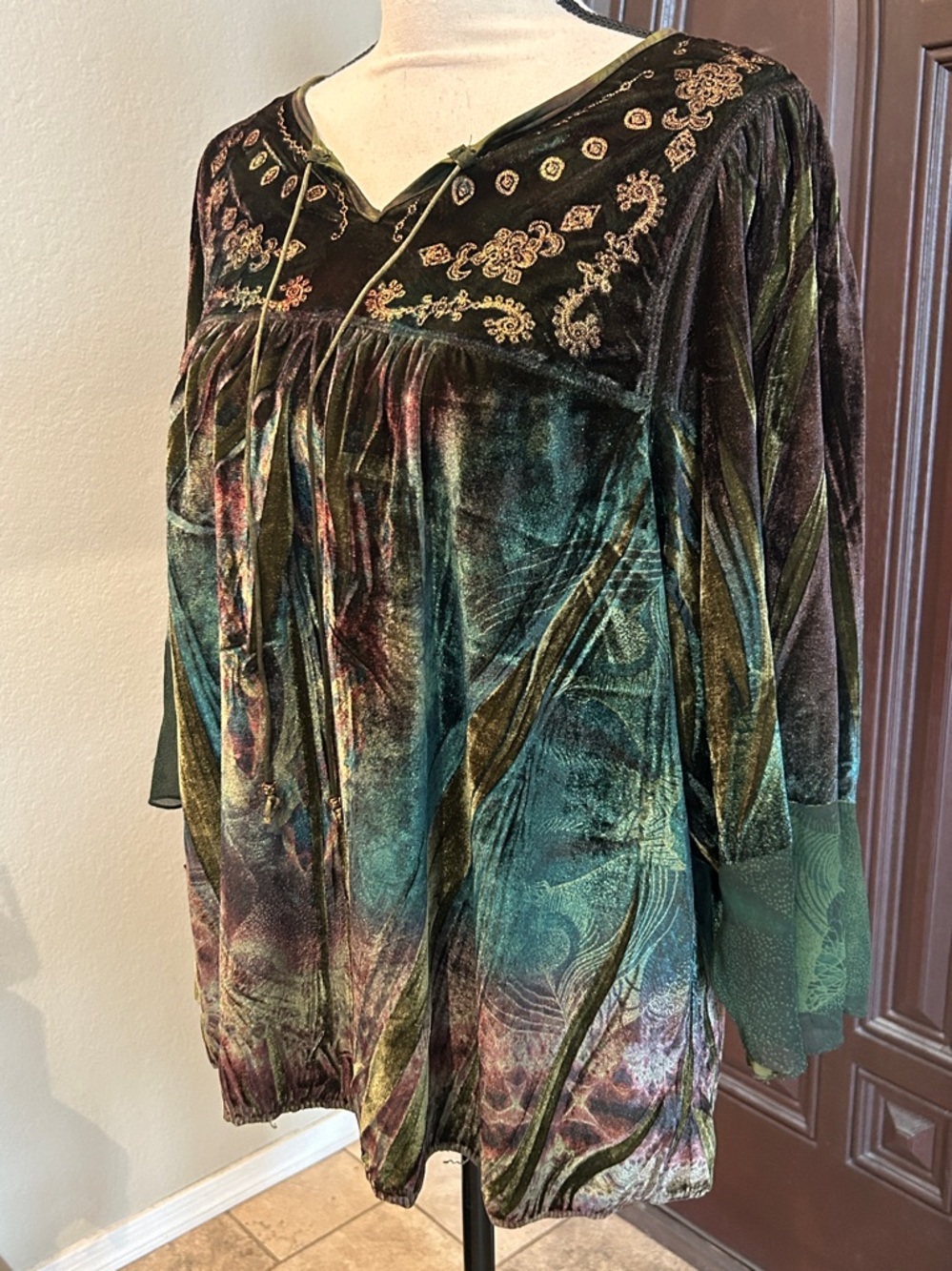 Roz & Ali Velvet Witchy Boho Top Size 1X - Picture 3 of 6